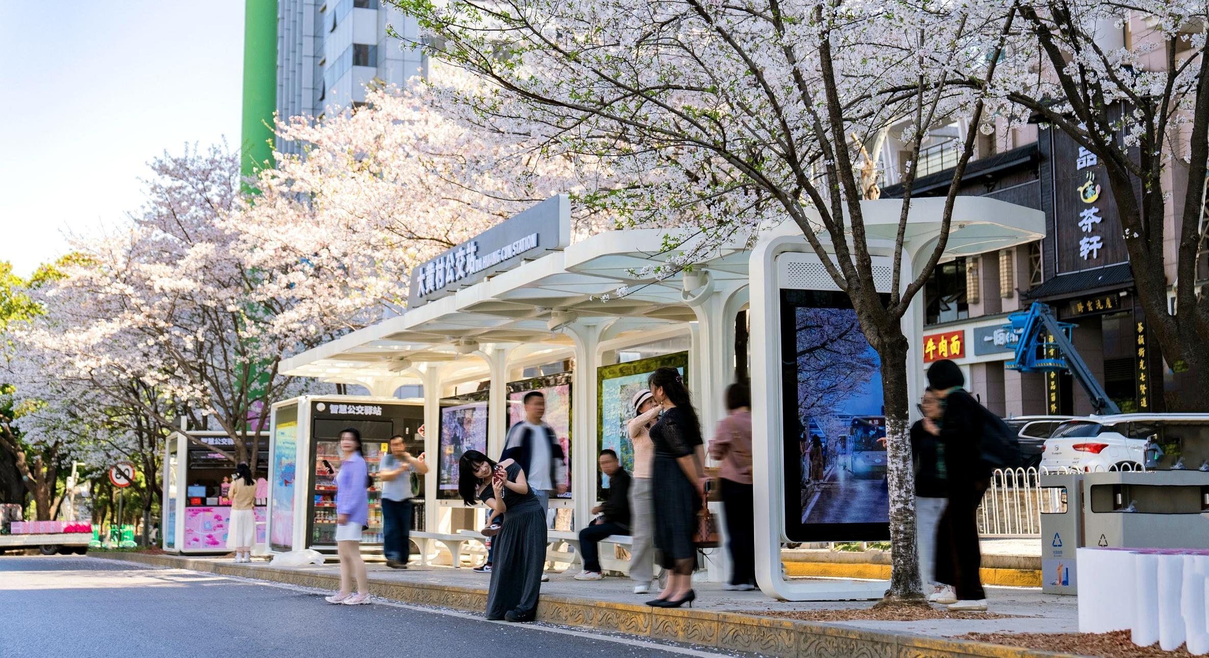 Street Furniture Brands Crafting Modern Public Realms